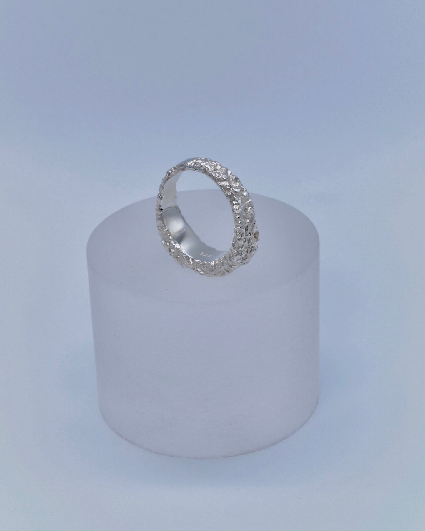 SIEGEL RING BRÜCHIG